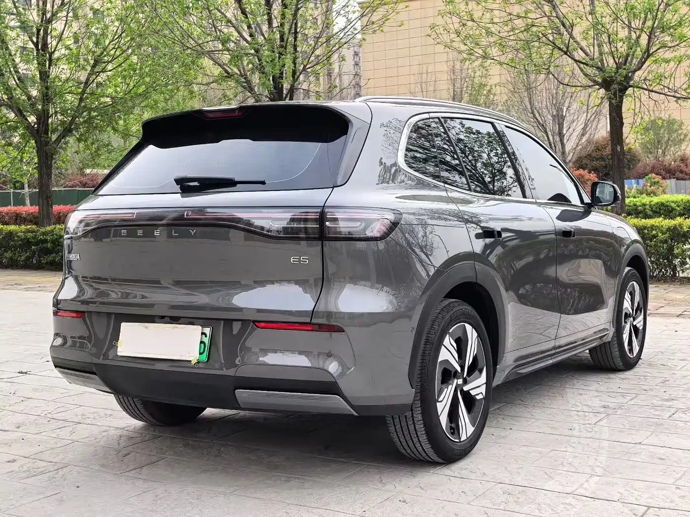 GEELY GALAXY GALAXY E5