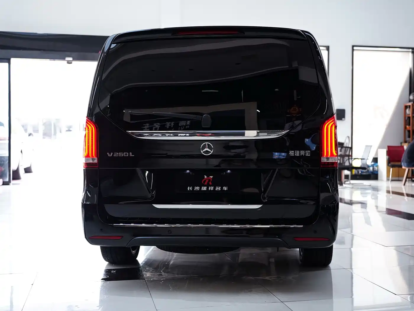 Mercedes-Benz V-Class 2024 2022 V 260 L Long Wheelbase Luxury Edition