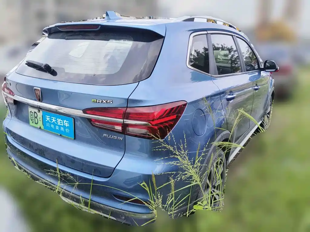 Фото 2 - Roewe RX5 New Energy