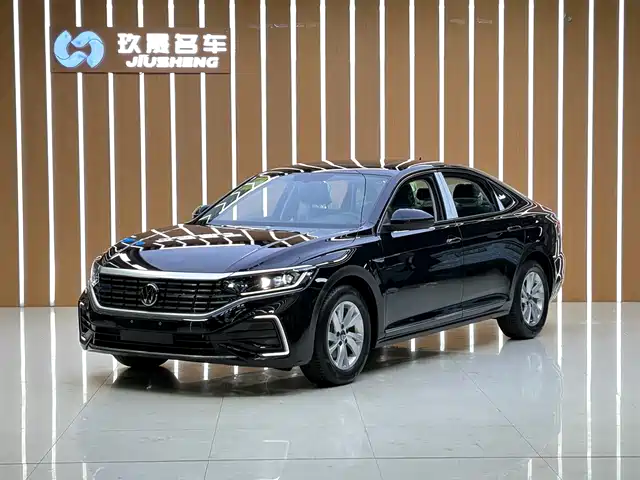  Volkswagen Passat New Energy 2025 430PHEV Hybrid Business Edition
