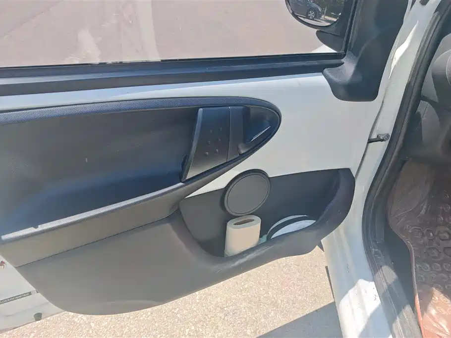 BYD e1 2020 Smart Comfort фото 7