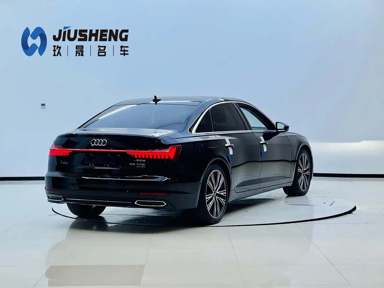 Photo 6 - Audi A6L