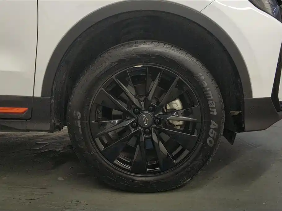 GEELY AUTOMOBILE BOYUE