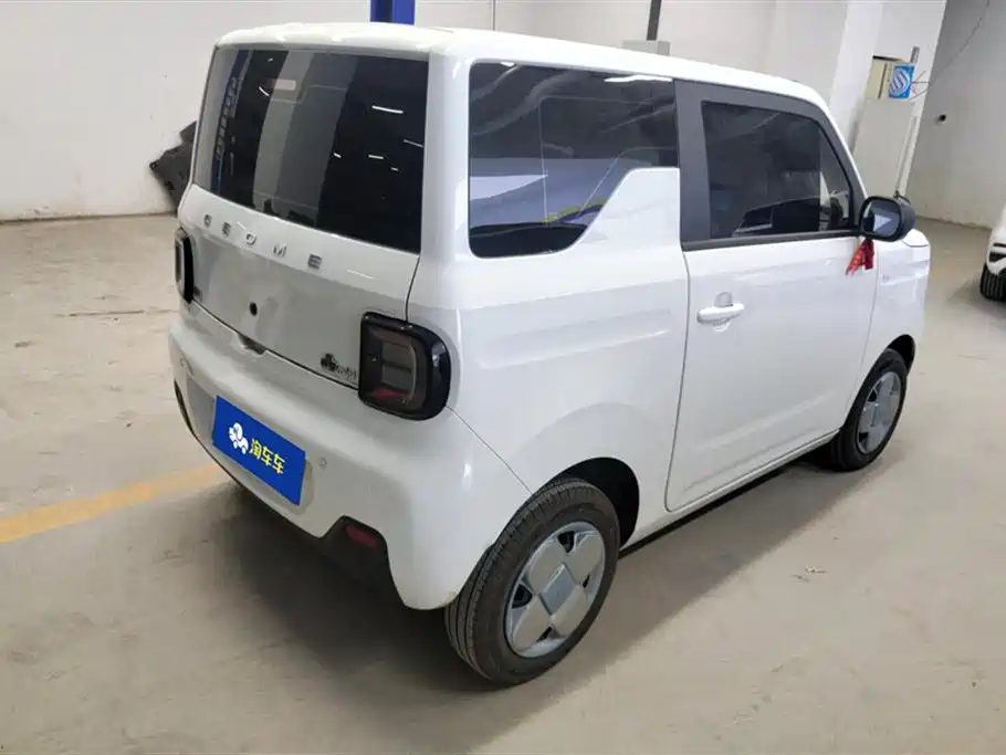 GEELY GALAXY PANDA
