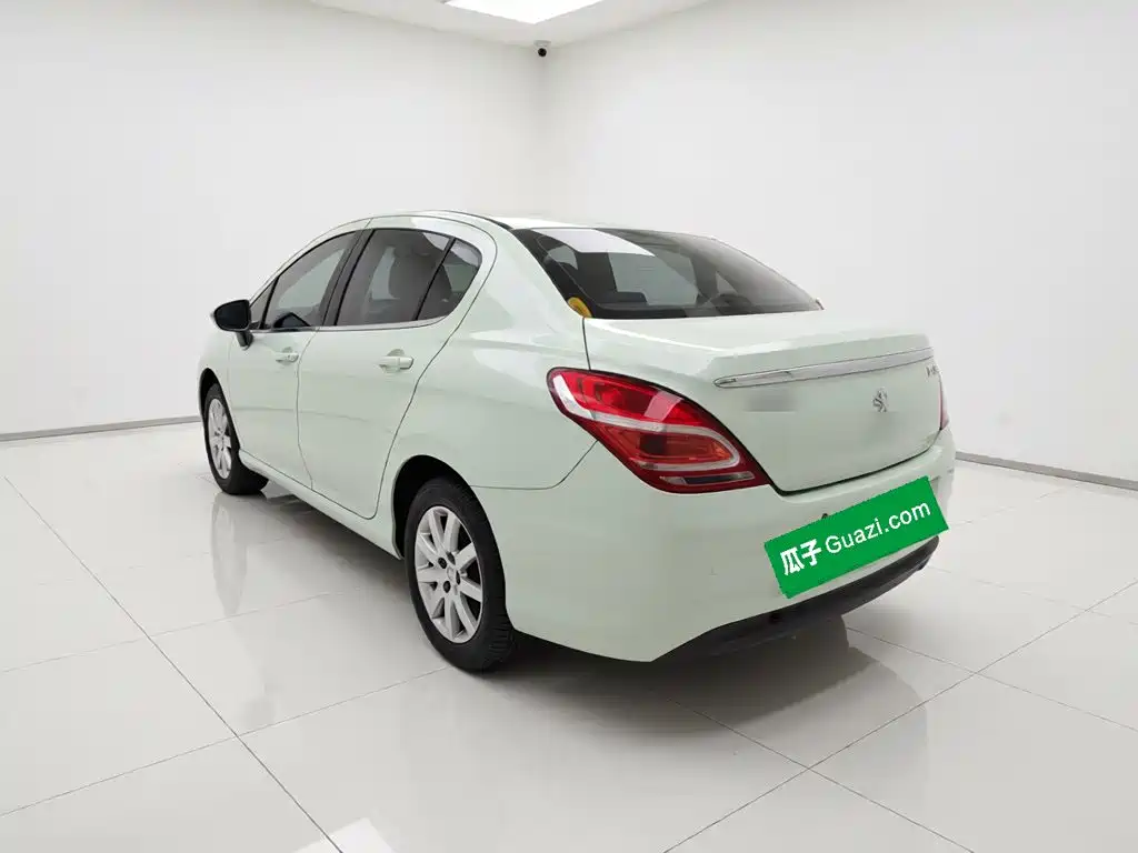 Peugeot 308 2016 2014 Model Joy Edition Classic 1.6L Manual Superior Style