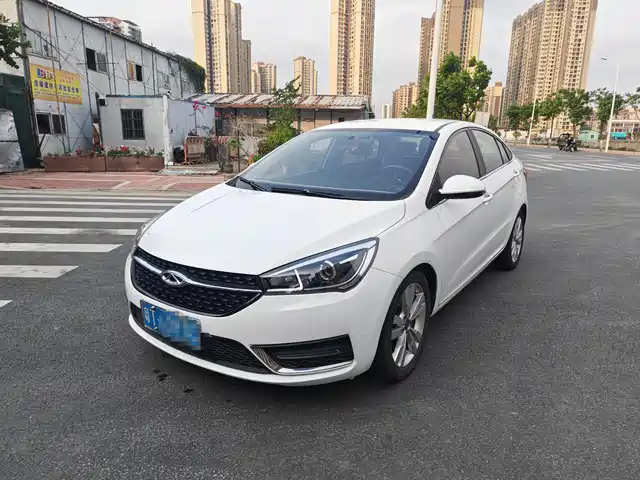 CHERY ARRIZO 5