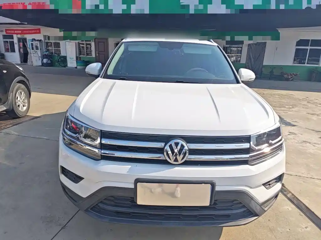 Фото 3 - Volkswagen Tharu