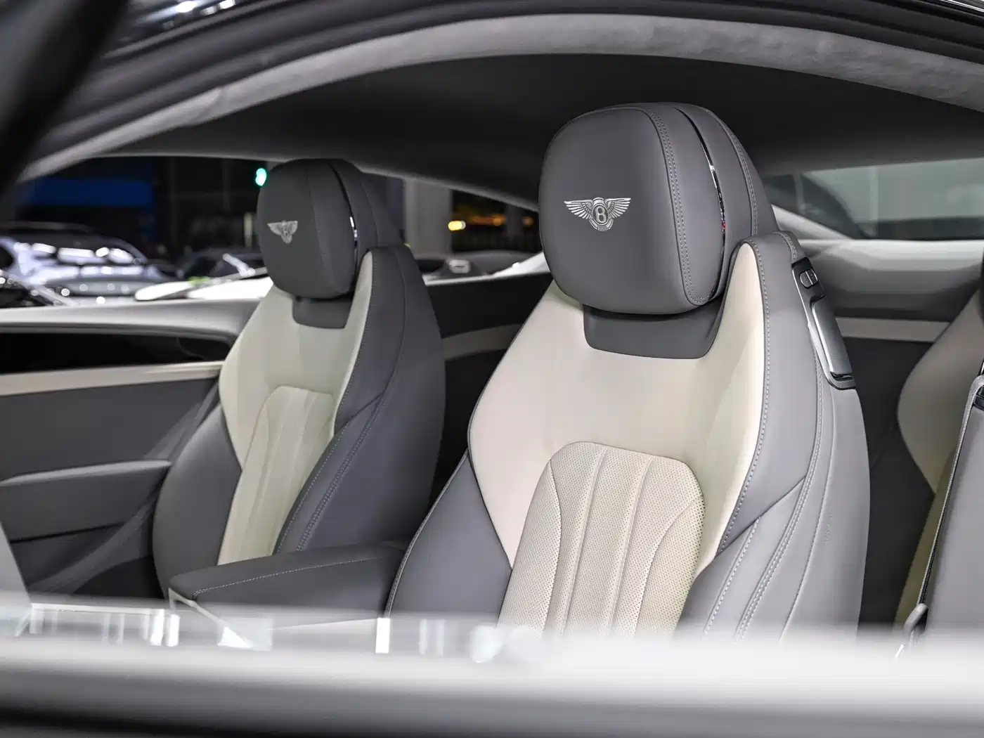 BENTLEY CONTINENTAL PLUG IN HYBRID