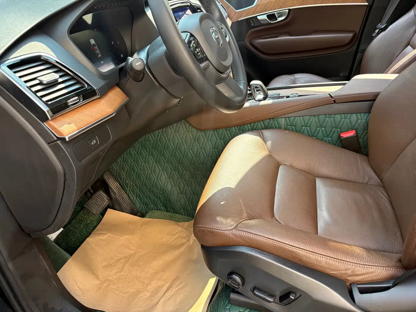 Volvo XC90 2023 2023 B6 Smart Comfort Luxury Edition 7-Seater