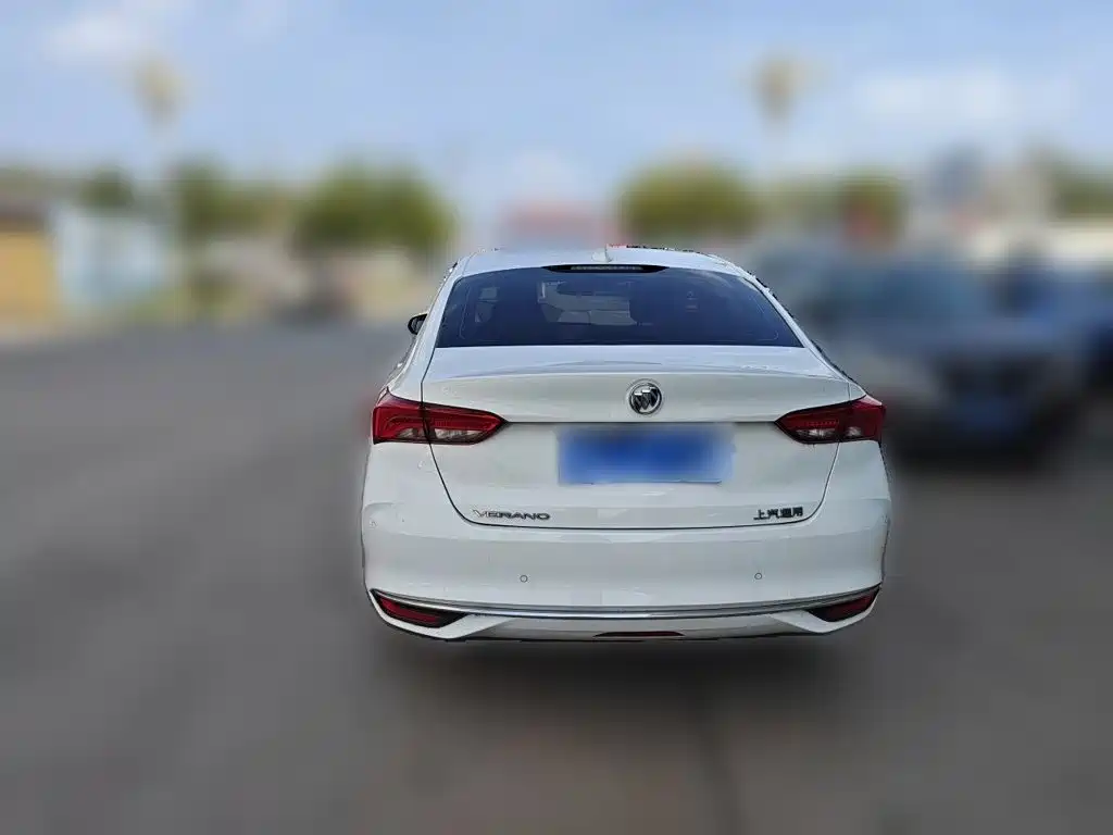 صورة 3 - Buick Verano