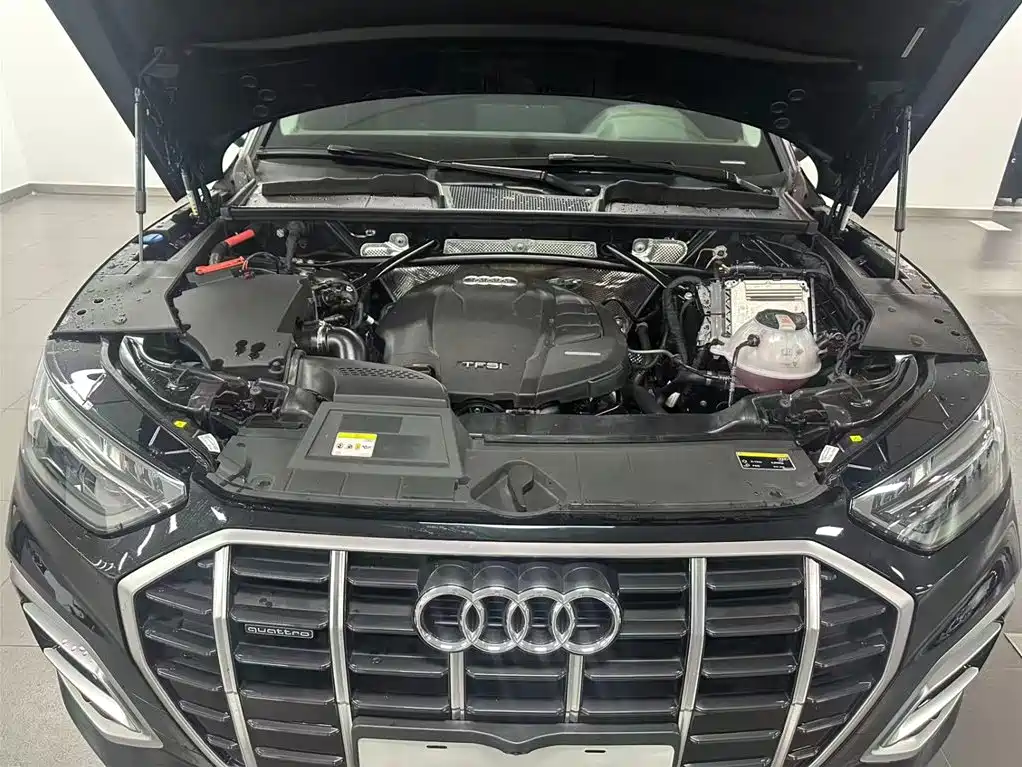 Audi Q5L 2021 40 TFSI Fashion Elegance фото 6