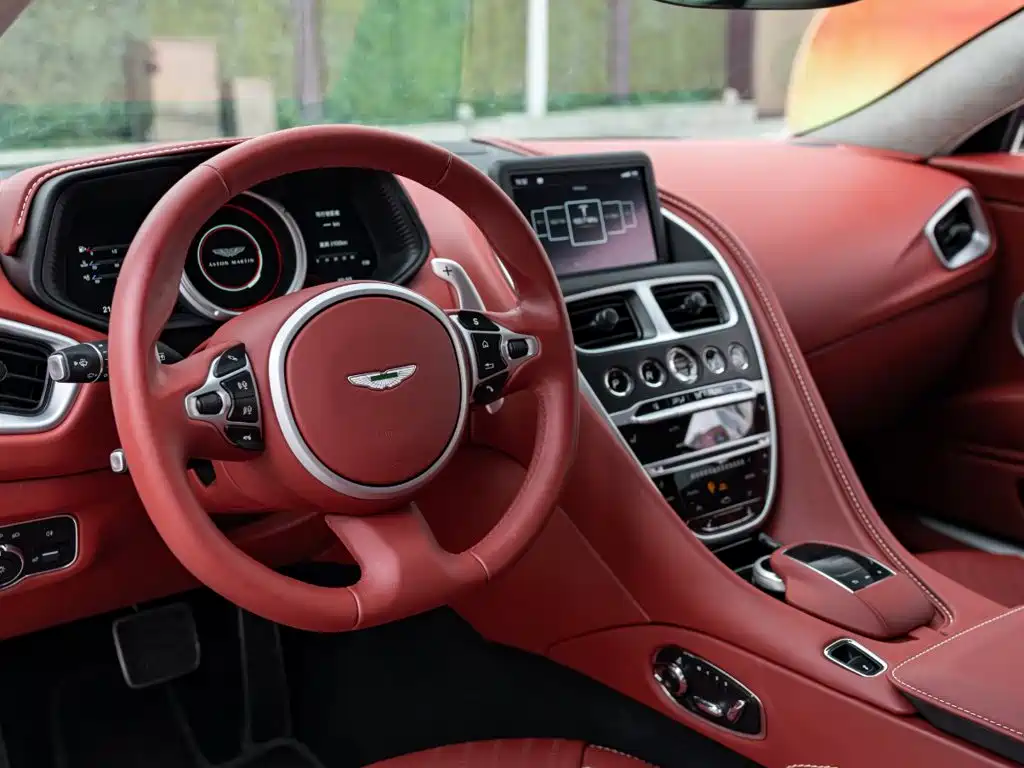 Aston Martin DB11 2022 2022 4.0T V8 Coupe