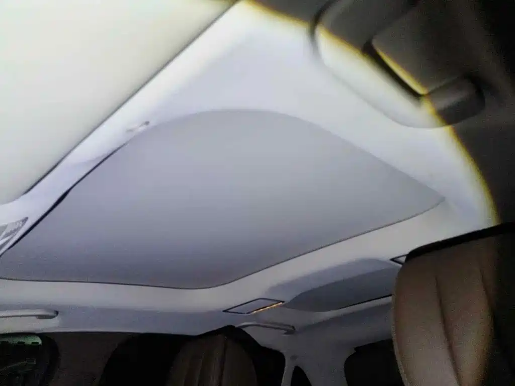Mercedes-Benz E-Class, миниатюра 14
