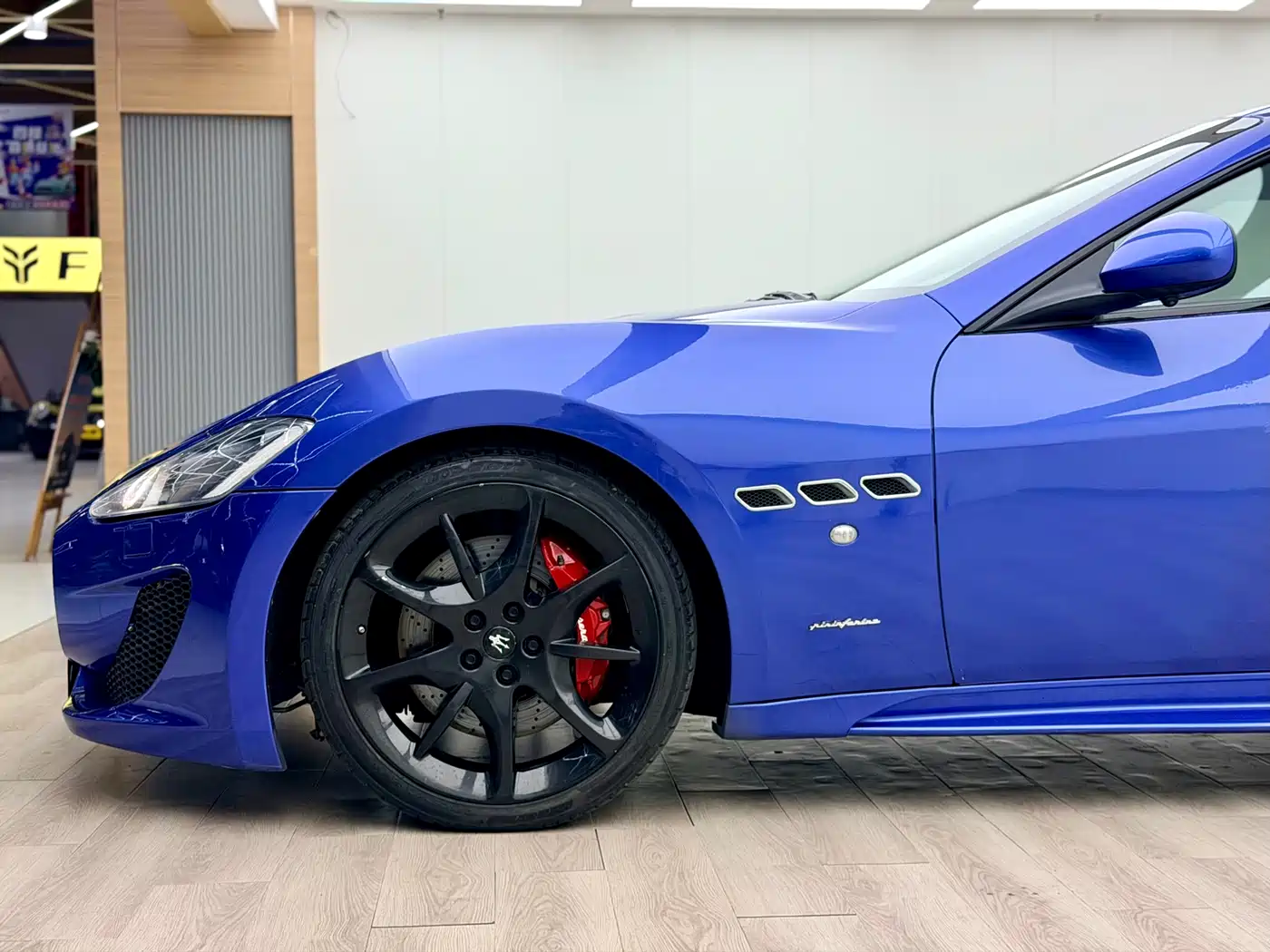 Maserati GranTurismo 2013 4.7L Sport Automatic фото 8