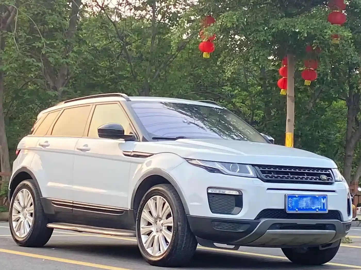 Land Rover Range Rover Evoque 2016 2.0T SE ZhiYao фото 3