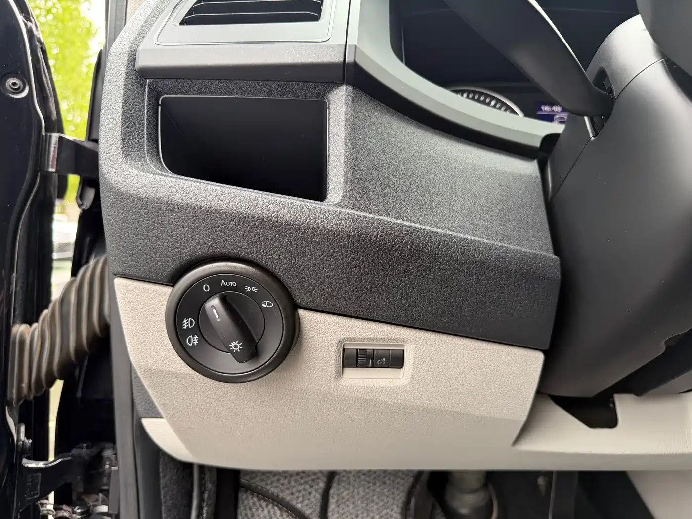 Volkswagen Caravelle 2018 2.0TSI 4WD Luxury Edition 7-Seater фото 18