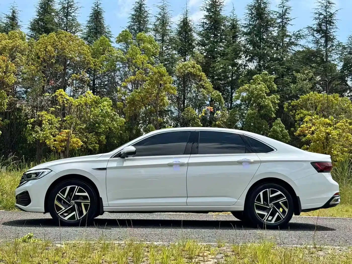 Volkswagen Sagitar, миниатюра 10