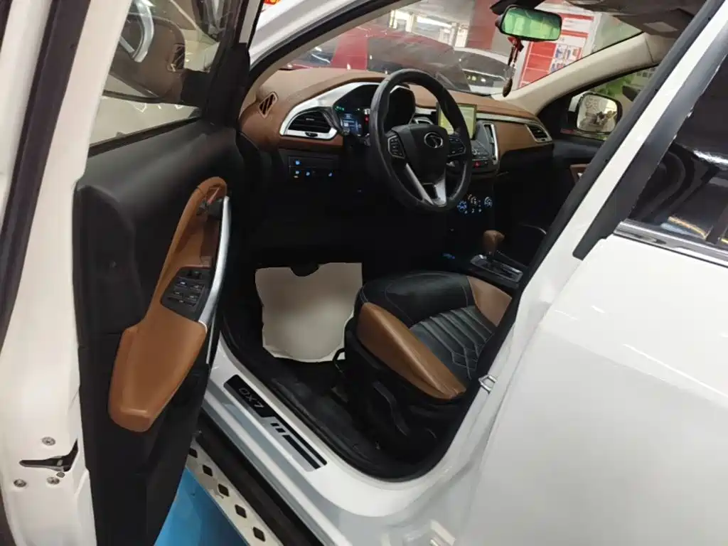 Soueast DX7 2017 2018 1.5T Auto Glory Edition