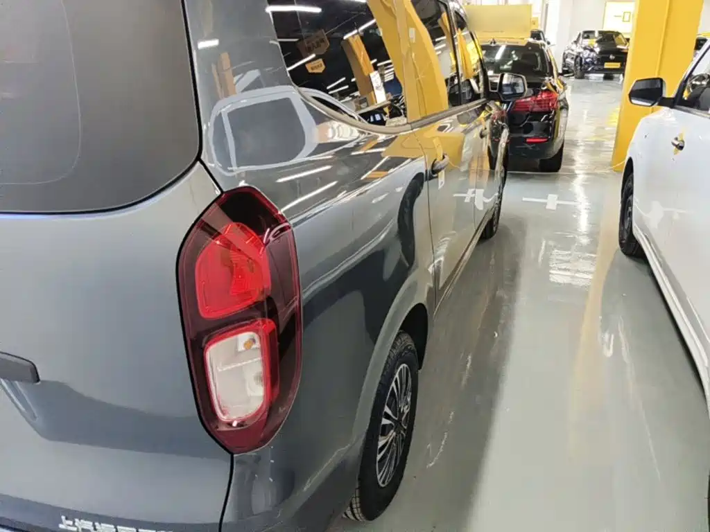 Wuling Motors Wuling Hongguang New Energy 2026 2024 Pure Electric 300KM Standard