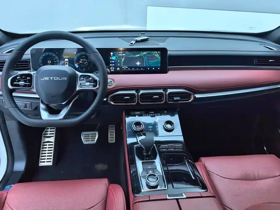 Jetour X70 PLUS 2021 2021 Facelift 1.6T DCT Di 7-seater