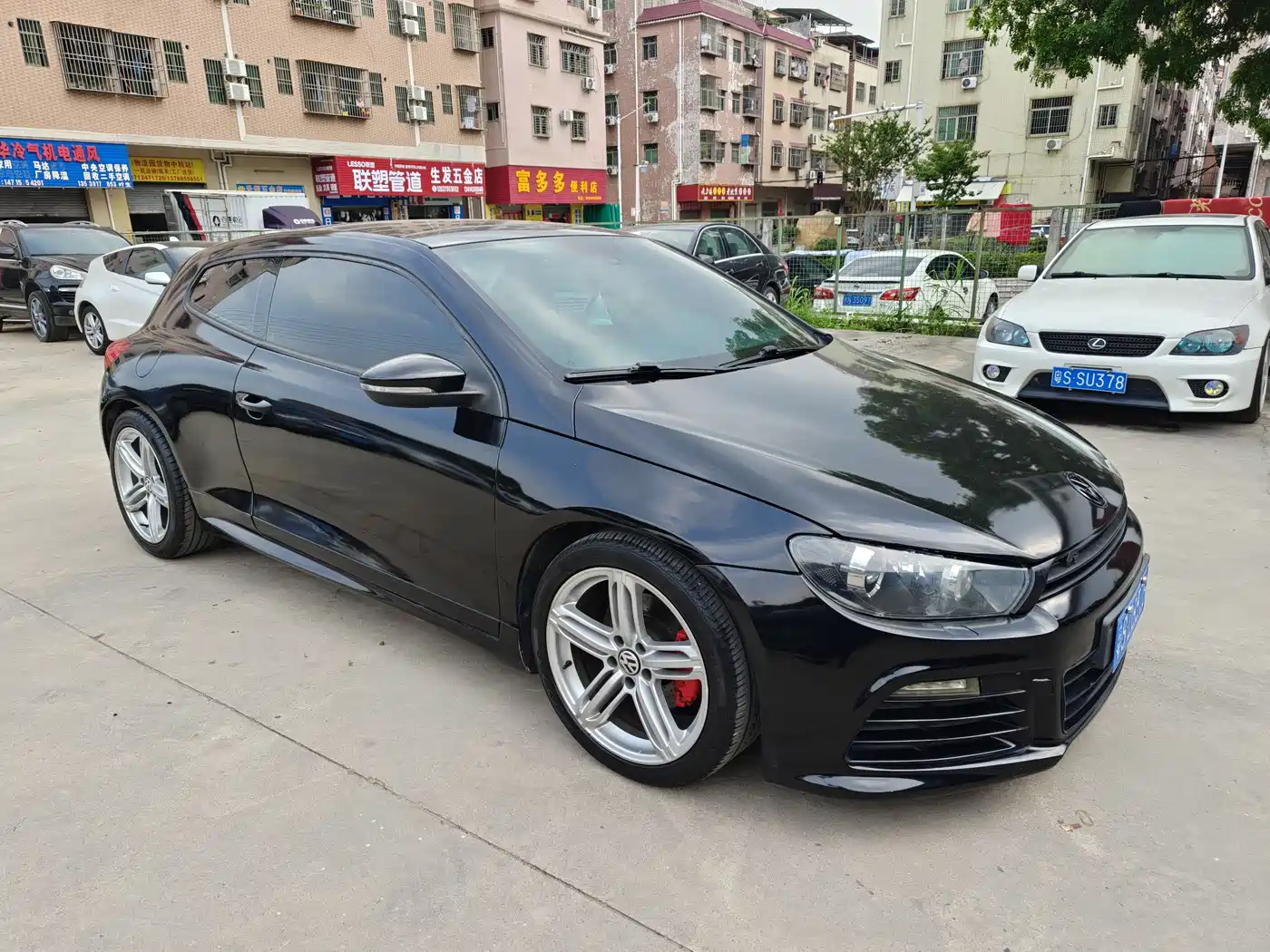 Volkswagen Scirocco 2010 2.0TSI Luxury Edition фото 12