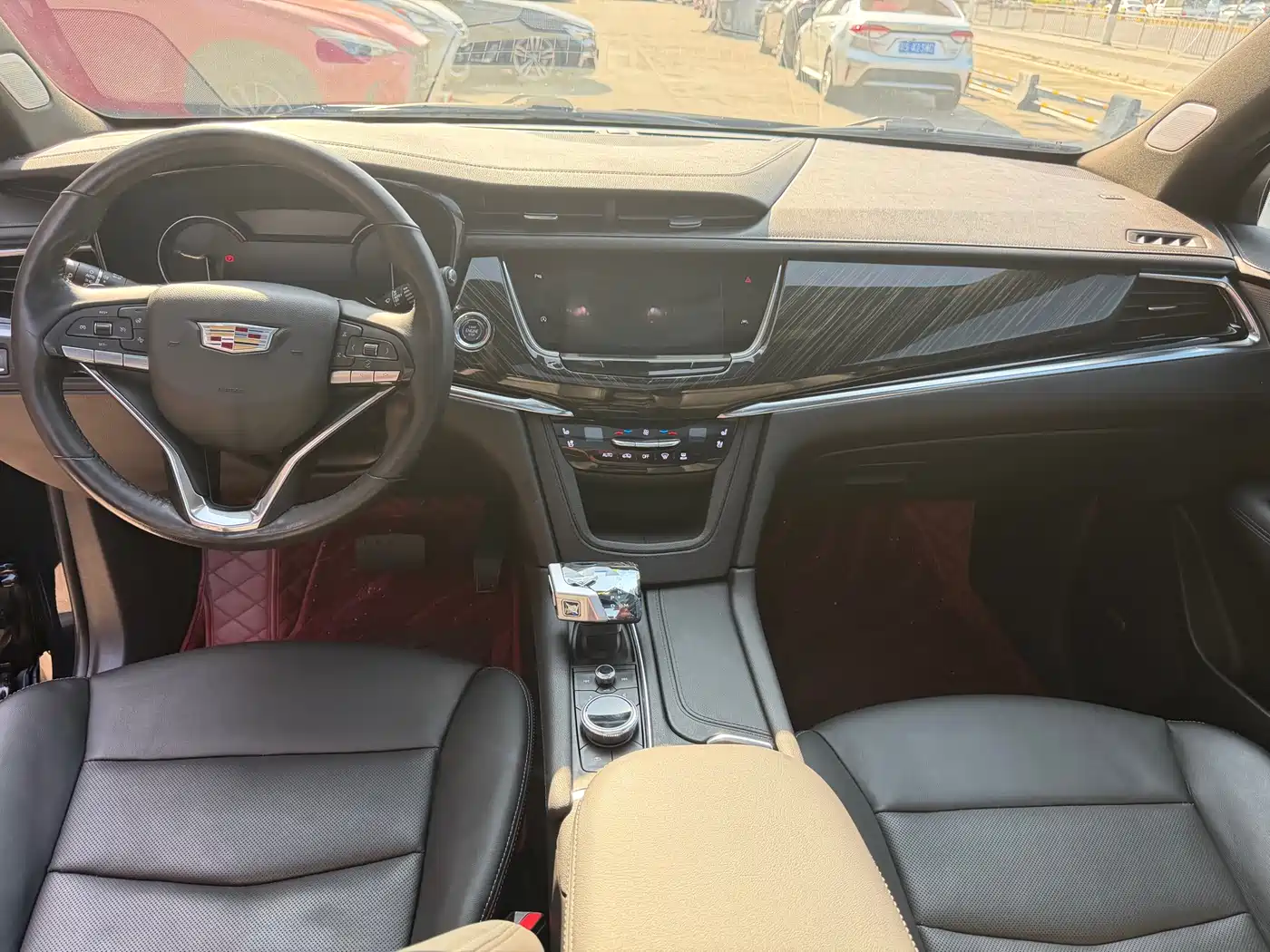 Cadillac XT6 2022 2.0T 6-Seater 4WD Luxury Edition фото 7