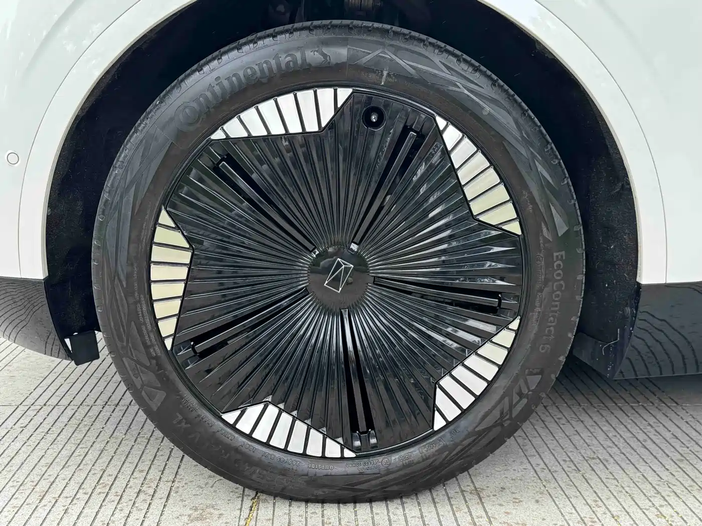 Avatr 11 2024 2023 Harmony 90° RWD Edition
