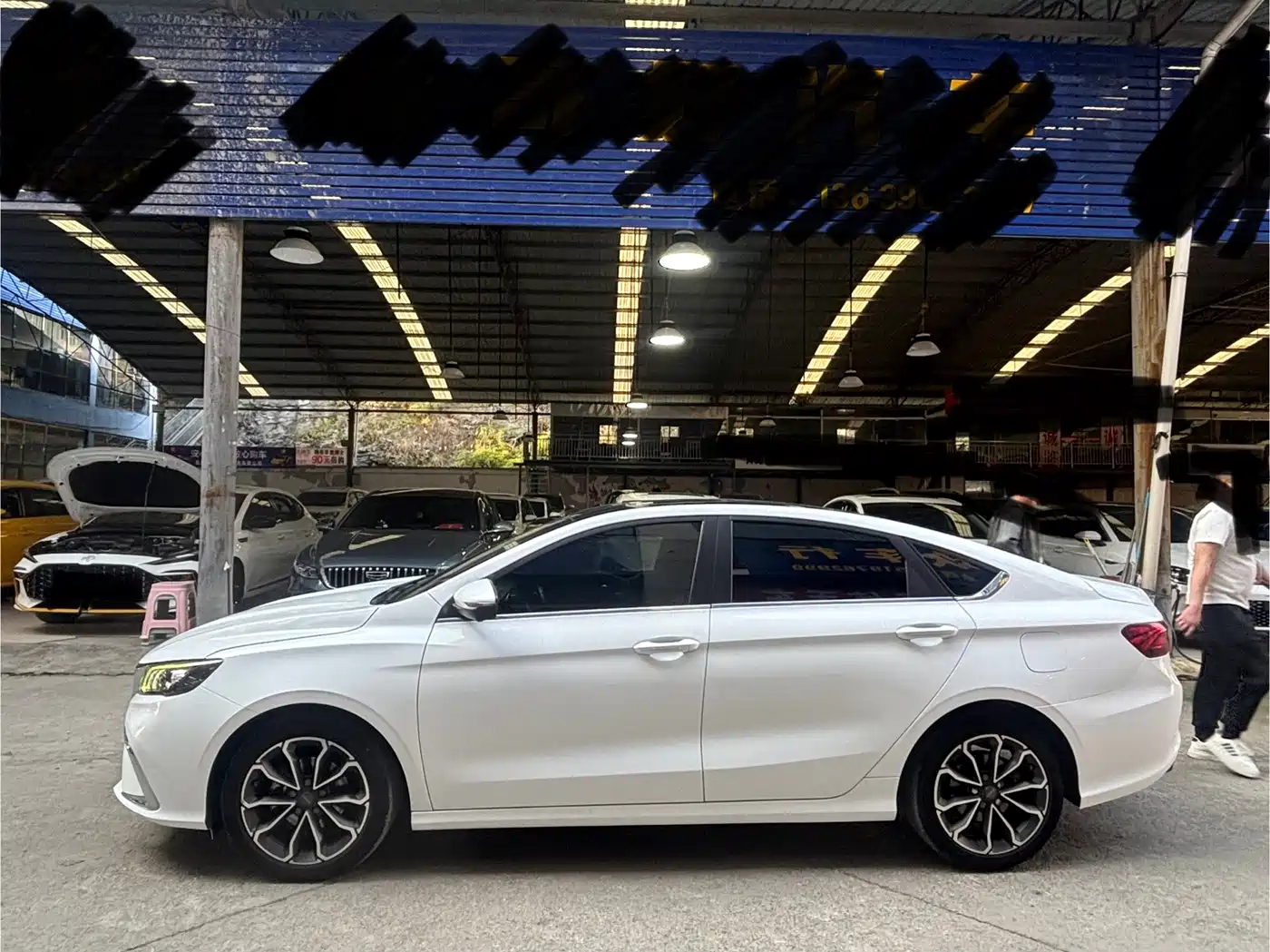 GEELY AUTOMOBILE BINRUI