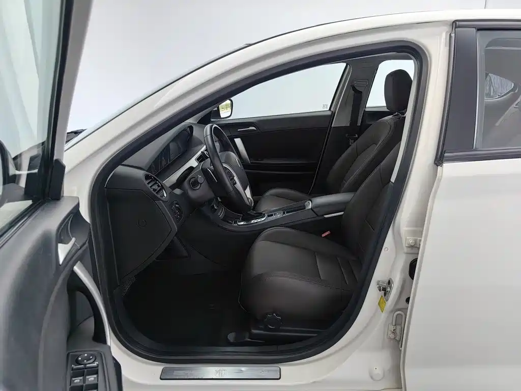 MG MG6 2014 2014 Hatchback 1.8L Automatic Driving Value Edition