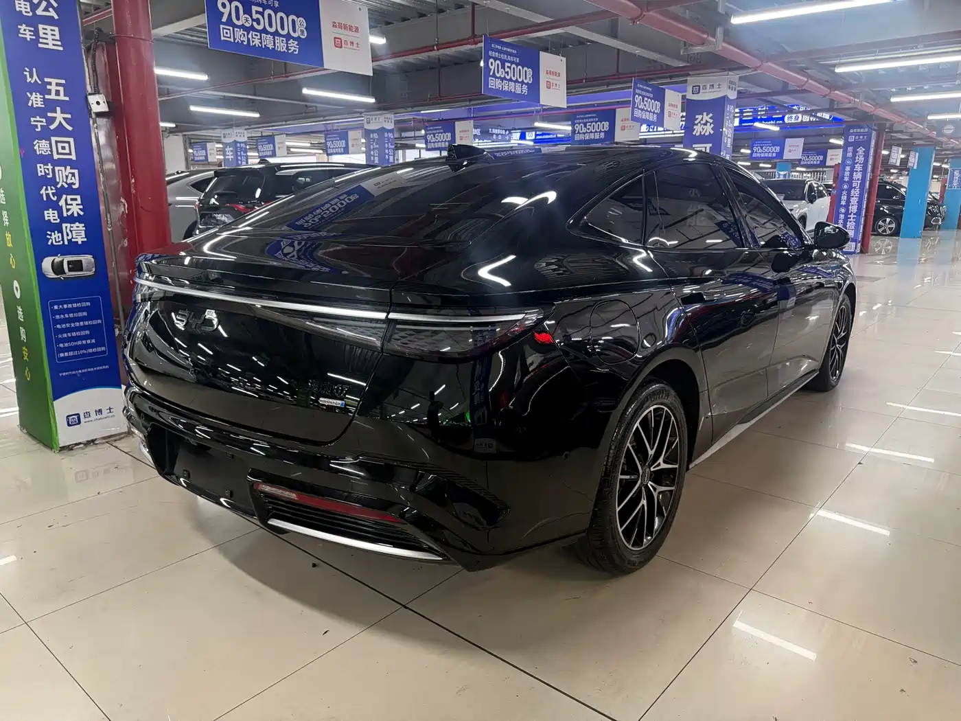 BYD Seal 07 DM-i 2025 2025 Smart Drive Edition DM-i 1.5L 125km Luxury