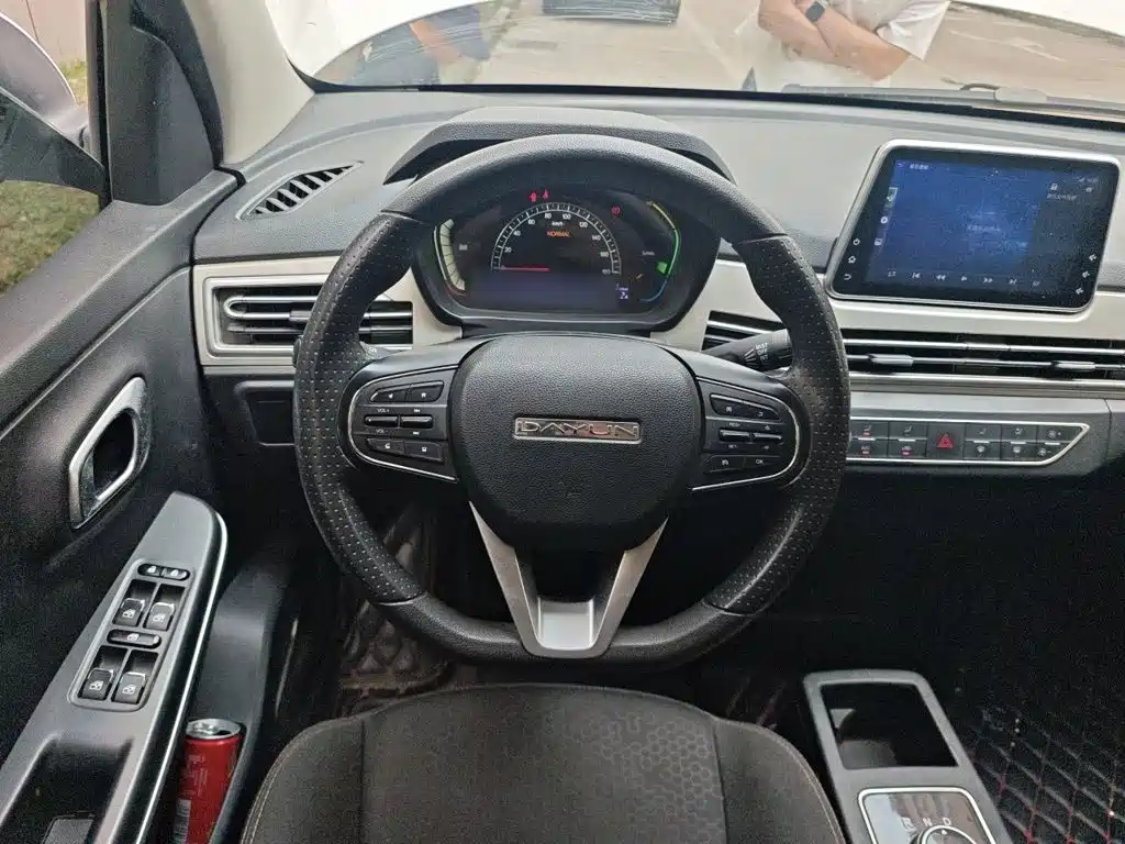 Dayun Yuehu 2022 2022 30.66kWh 2WD Standard Edition