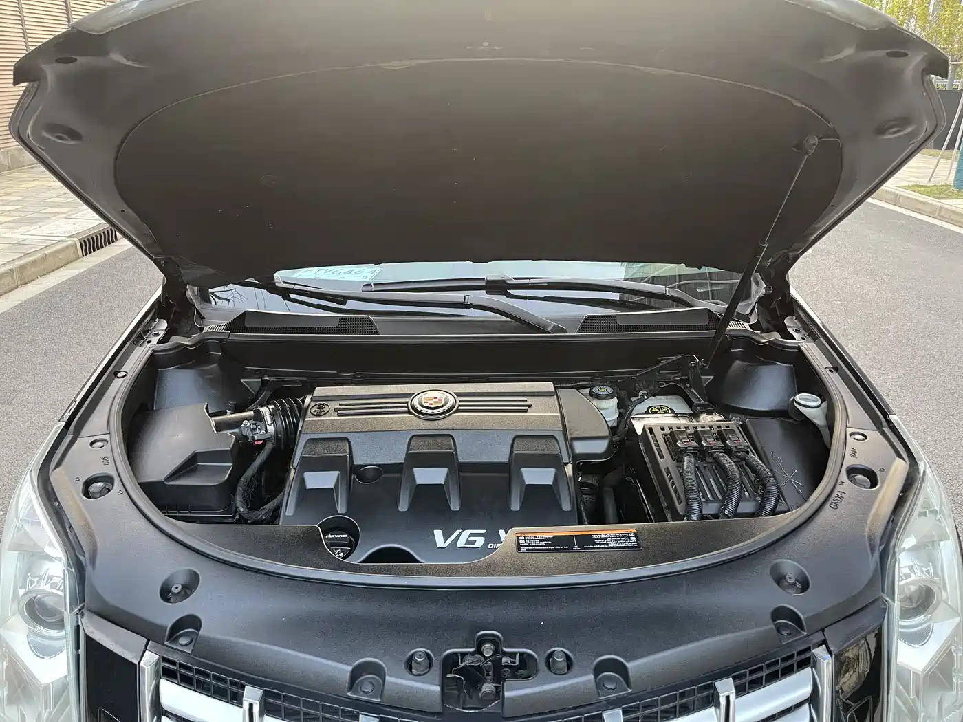 Cadillac SRX 2014 3.0L Elite Model фото 16