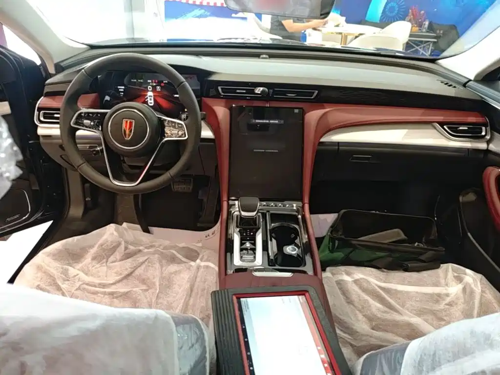 Hongqi H5 2026 2025 2.0T Automatic Flag Celebration 500,000 Units Anniversary Edition