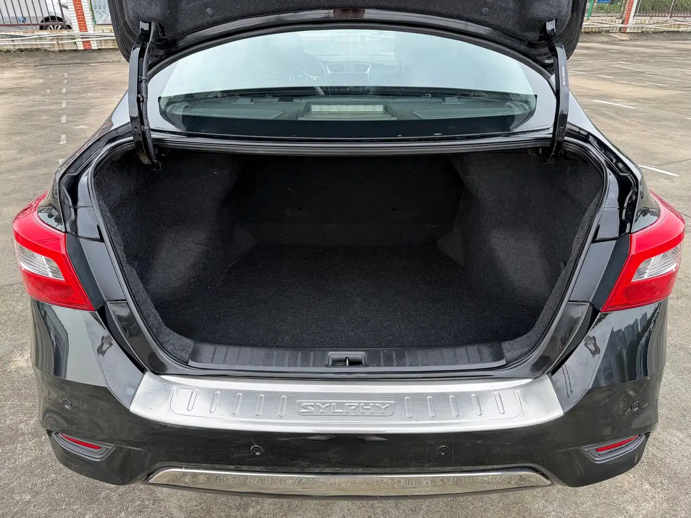 Nissan SYLPHY, миниатюра 18