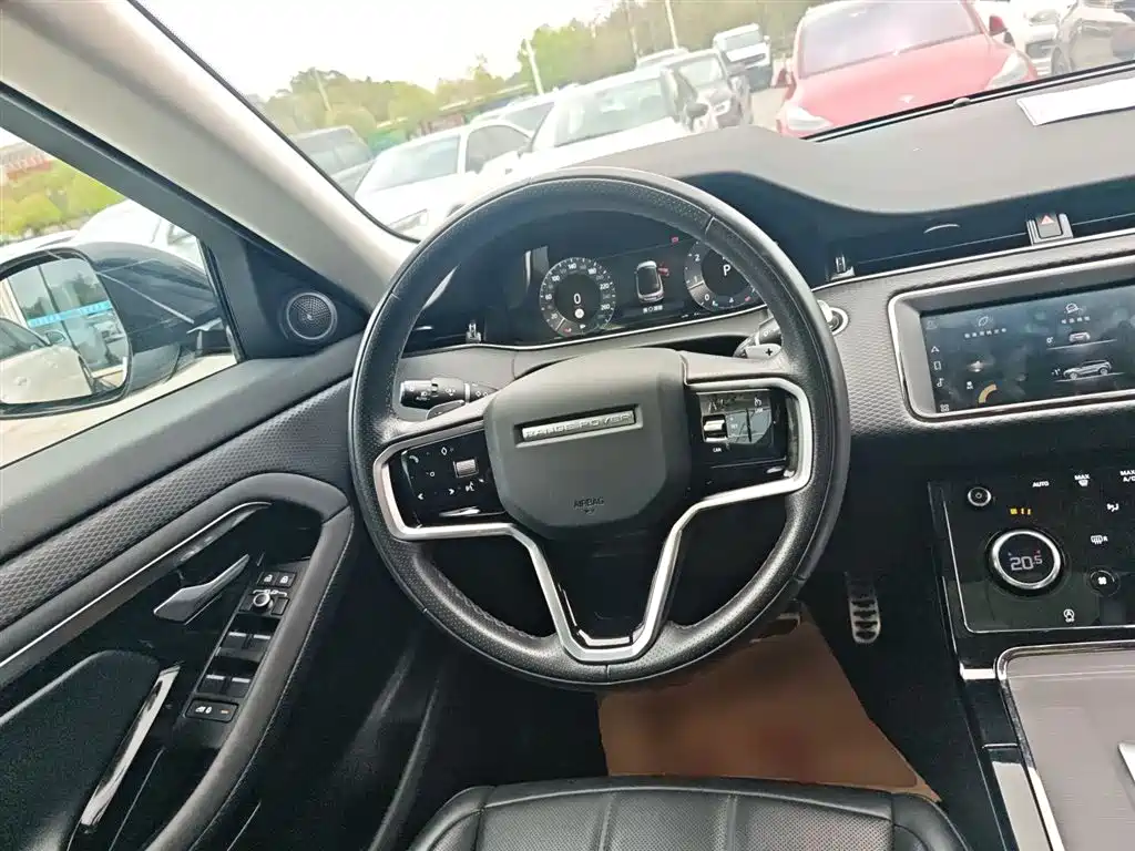Land Rover Range Rover Evoque 2023 Range Rover Evoque L 200PS Elite Edition фото 7