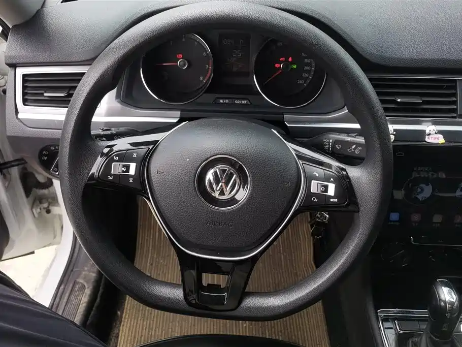 Volkswagen Bora 2019 Facelift Bora Legend 1.5L Automatic Fashion Type China VI фото 15
