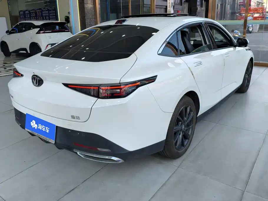Changan Yida 2023 2023 Blue Whale NE 1.5T GDI DCT Pilot