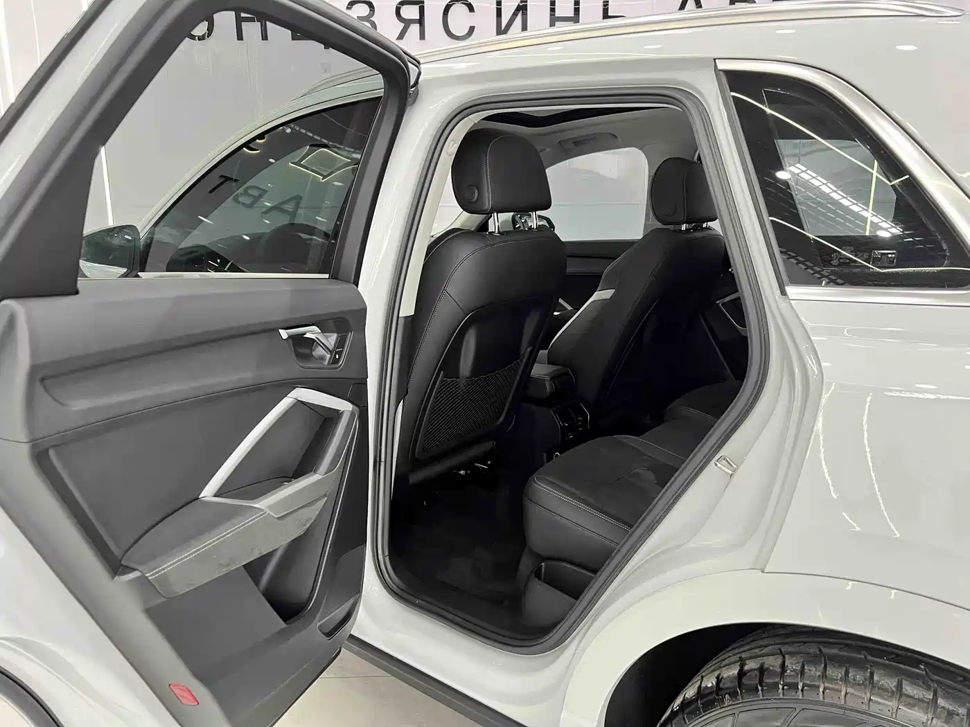 Audi Q3 2022 35 TFSI Fashion Dynamic фото 12