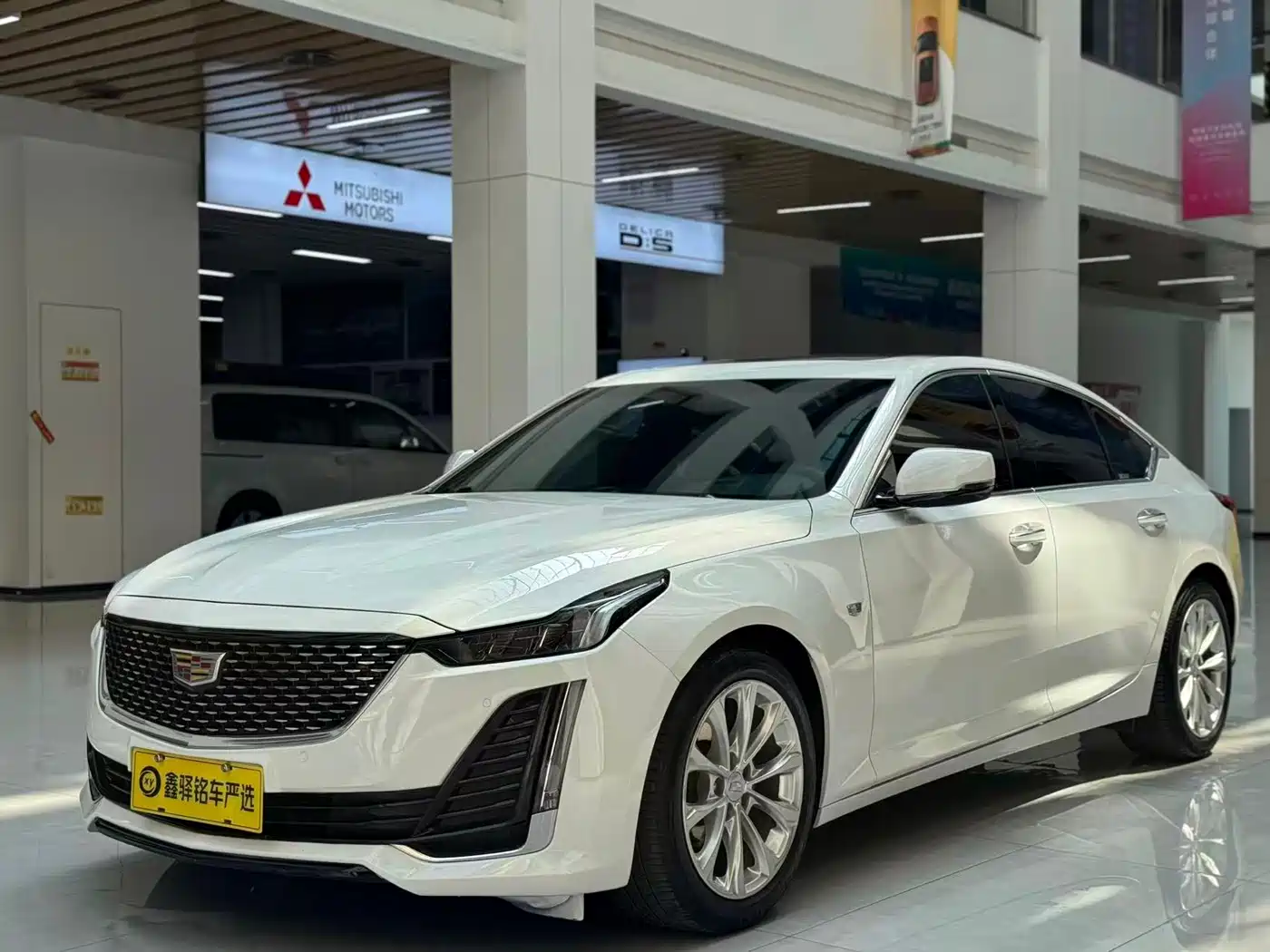 CADILLAC CT5