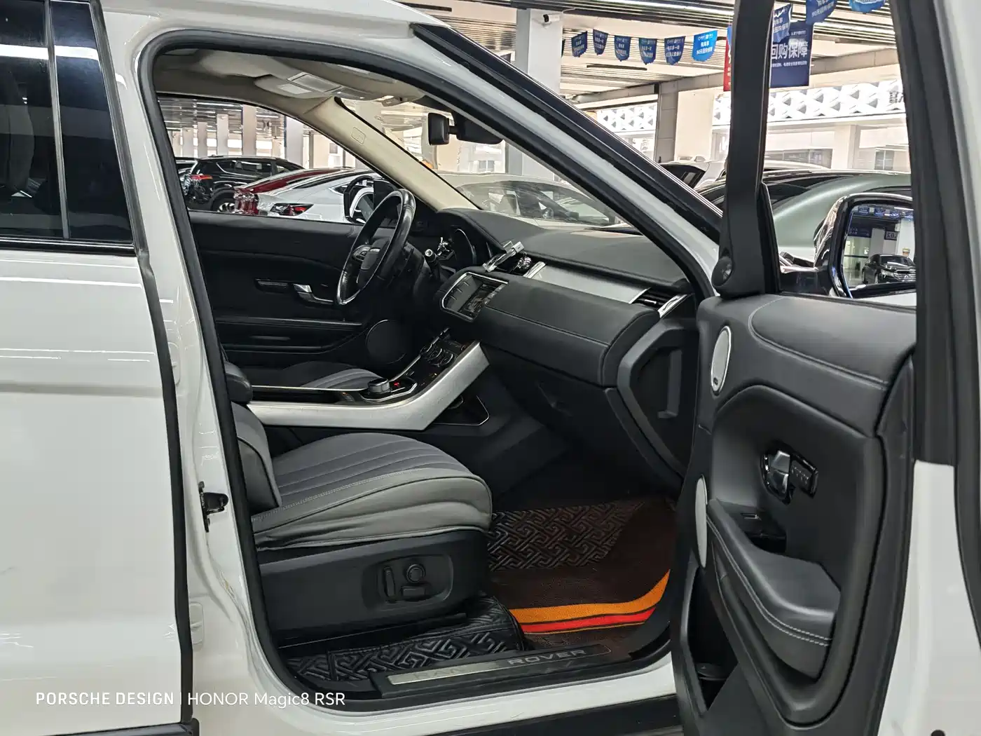 Land Rover Range Rover Evoque 2016 2.0T SE PLUS ZhiXiang фото 6