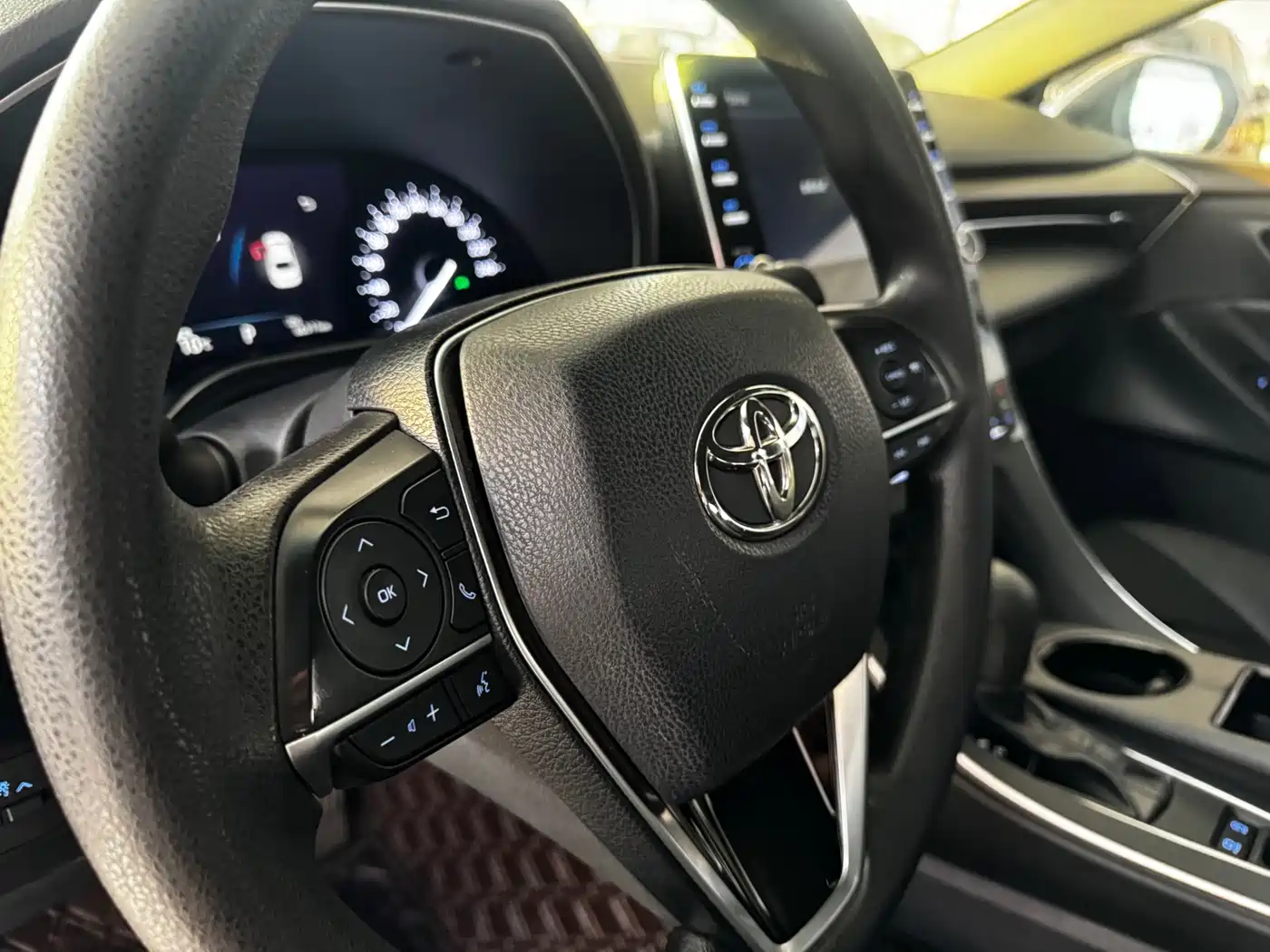 Toyota Avalon 2019 2.0L Progressive Edition (China VI) фото 20