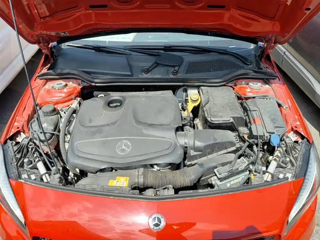 Mercedes-Benz A-Class (Import) 2018 A 200 Sport фото 16