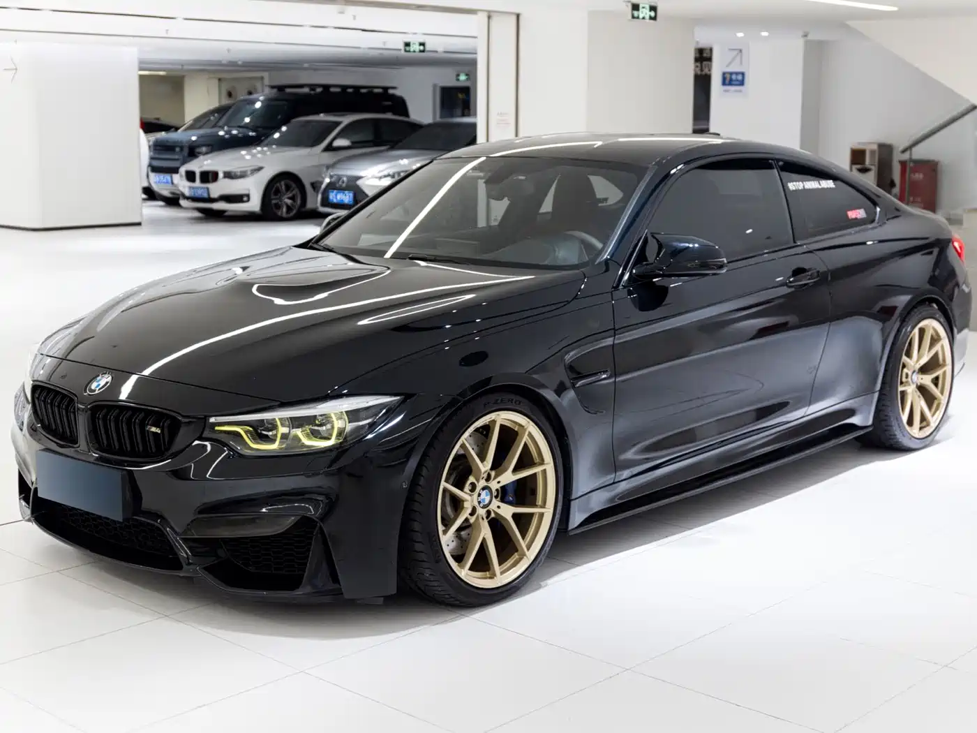 BMW M4 2015 2014 M4 Coupe