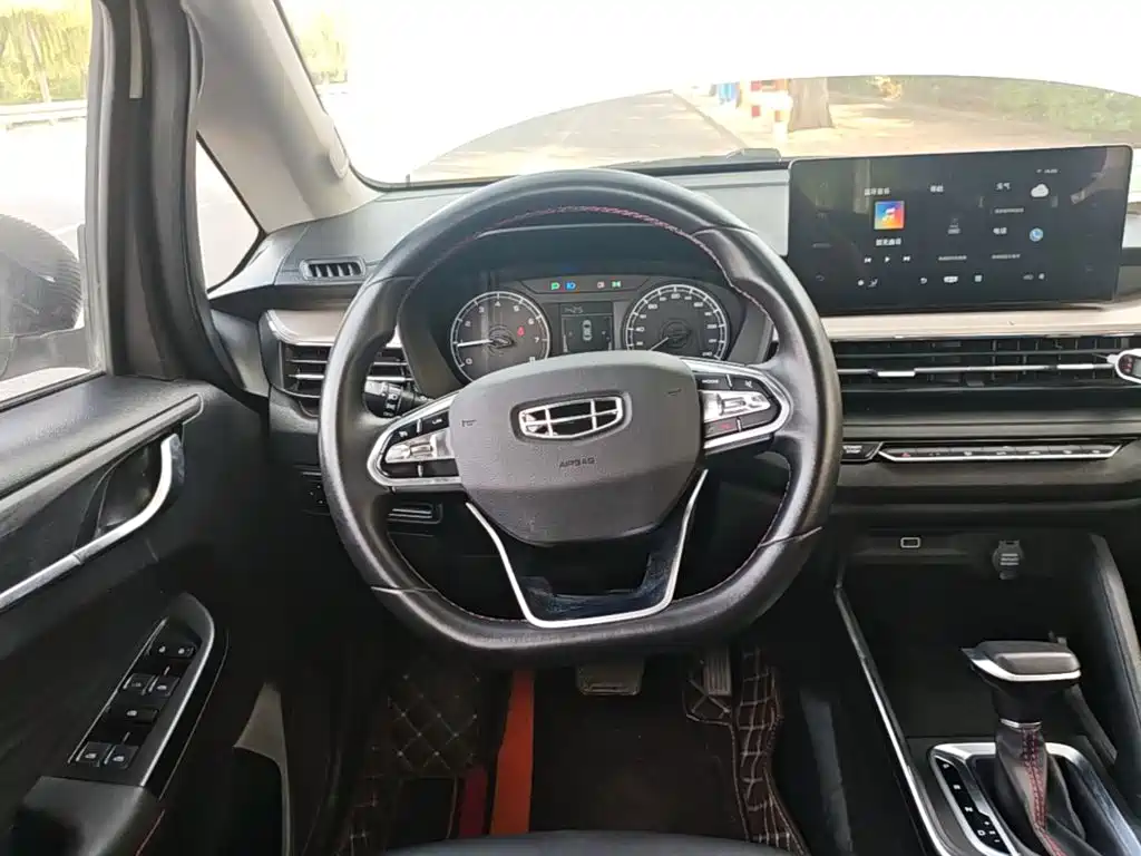 Geely Vision X3 2022 2021 PRO 1.5L CVT Premium