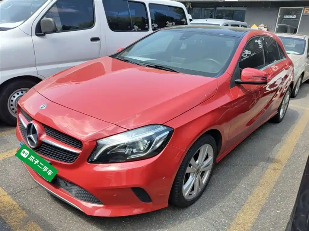Mercedes-Benz A-Class (Import) 2018 A 200 Sport