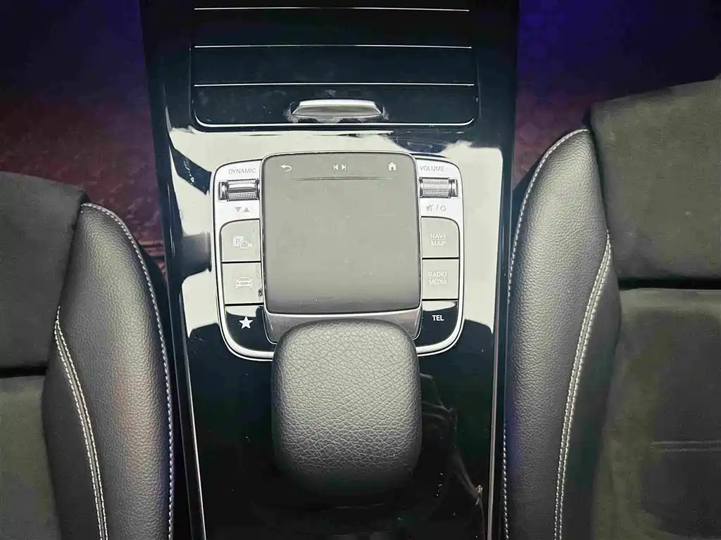 Фото 17 - Mercedes-Benz A-Class