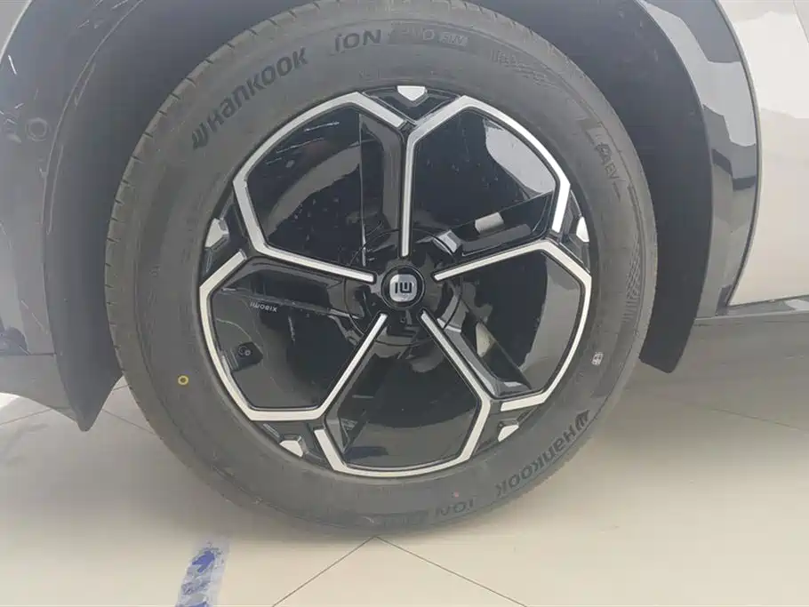 XIAOMI CAR XIAOMI YU7