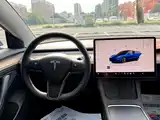 Фото 9 - Tesla Model 3