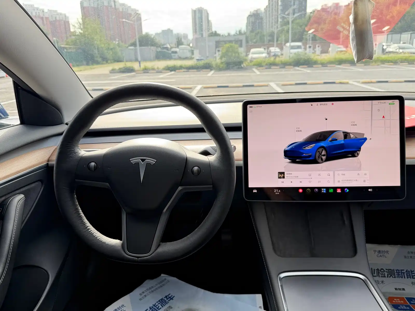 Фото 9 - Tesla Model 3