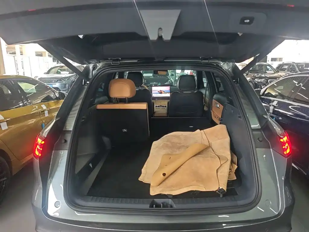 Geely Galaxy Galaxy Starship 7 EM-i 2025 2025 Model 120km Explorer+ Edition
